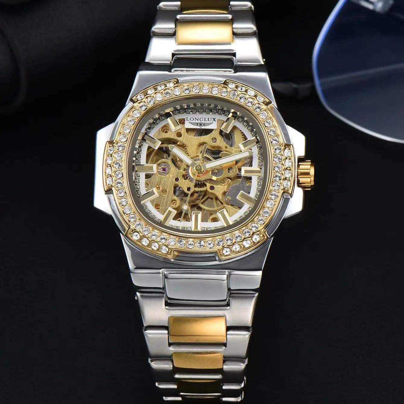 The Longlux Watch