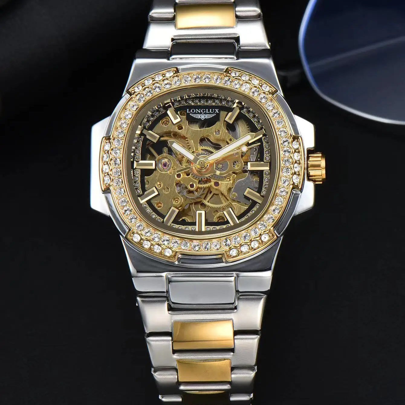 The Longlux Watch